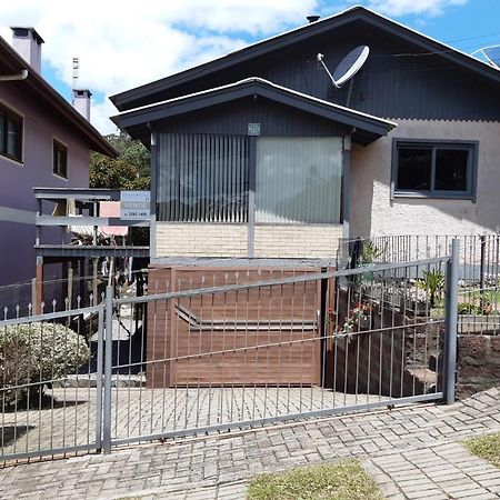 Casa Estilo Gramado Numero Setenta E Cincoヴィラ エクステリア 写真